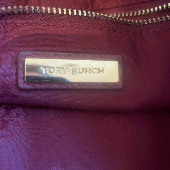 Tory Burch Thea Slouchy Chain Tote Bag Imperial Garnet - Picture 9 of 10